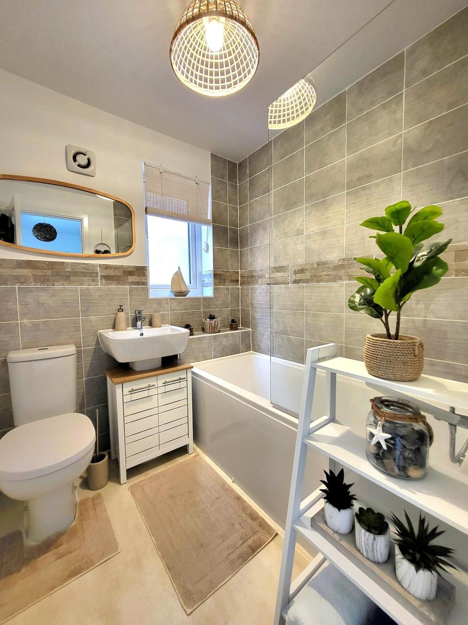 Seaside Beach Themed Home With Garden And Driveway リザム・セント・アンズ エクステリア 写真